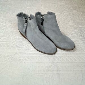 Blondo Liam Waterproof Bootie, Gray Suede, Womens Size 8.5